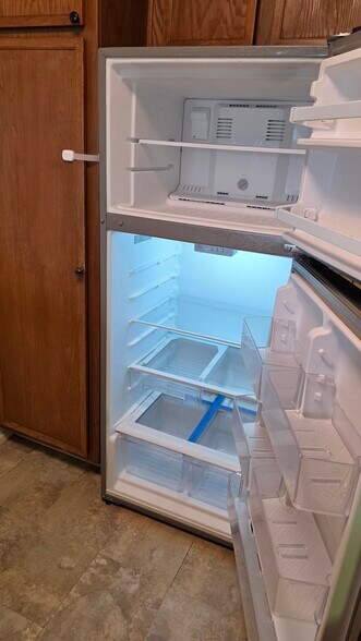 Building Photo - 5990 Dandridge Ln