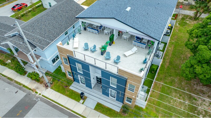 Building Photo - 527 N Garden Ave