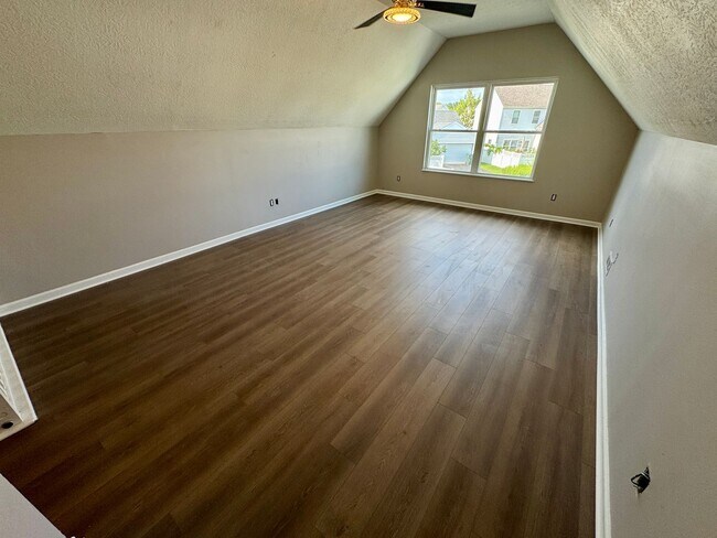 Building Photo - 3 Bedroom - Dublin
