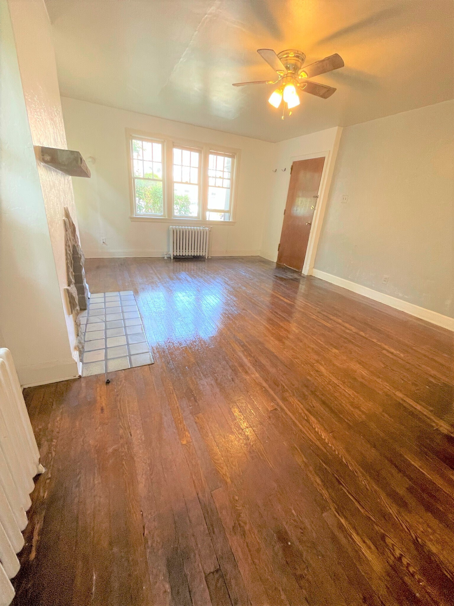 Building Photo - 1405 Severn St