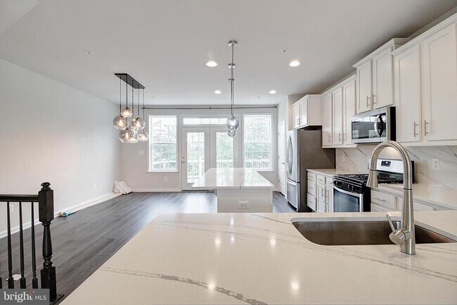 Building Photo - 3022 Osprey Way