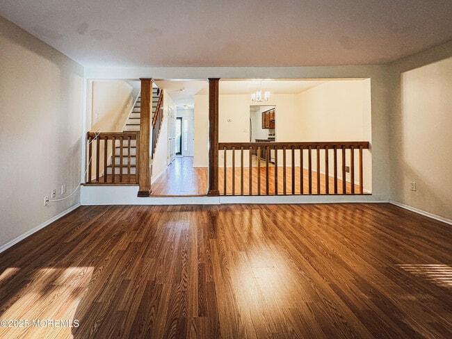 Building Photo - 438 Oak Knoll Dr