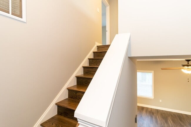 Building Photo - Elevated Living Starts Here  Now Pre-Leasing in Winchester, KY