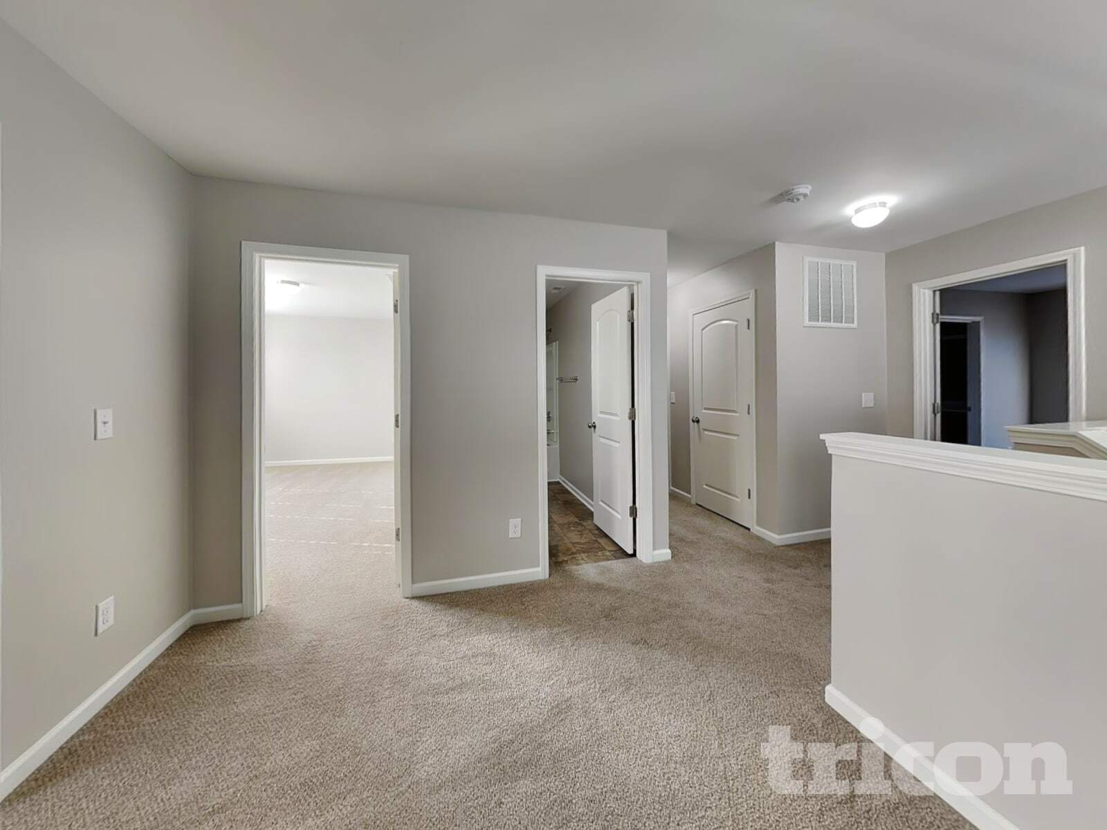 Building Photo - 3545 Saddlebrook Dr