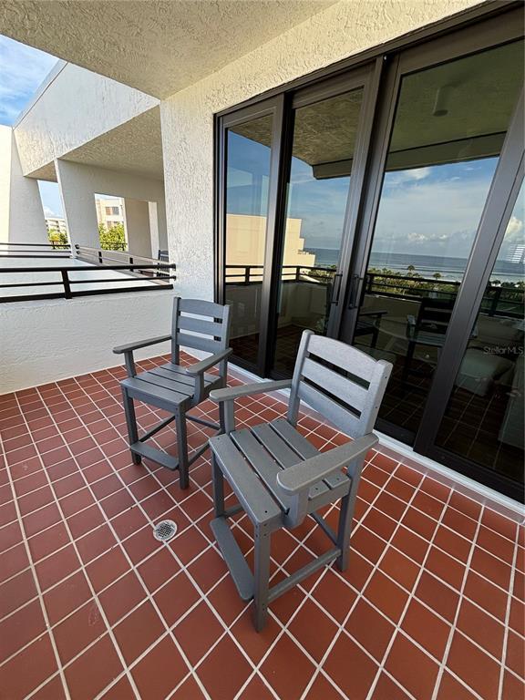 Building Photo - 1465 Gulf of Mexico Dr