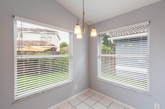 Building Photo - 12622 White Coral Dr