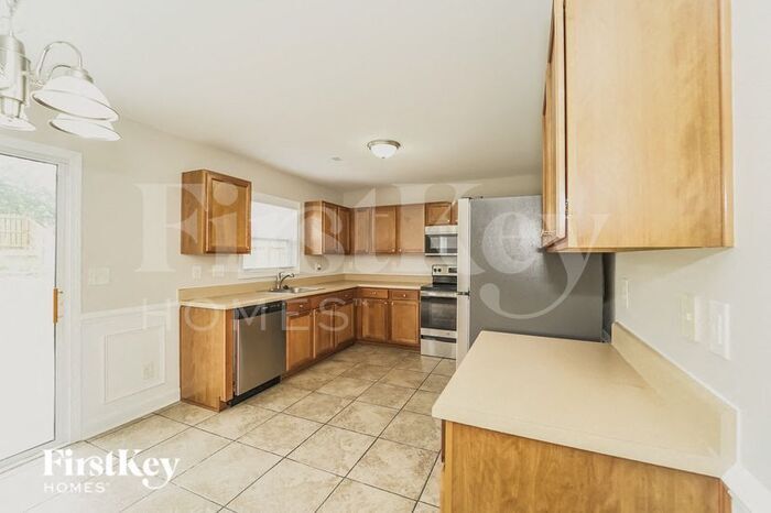 Building Photo - 4724 Meadowfield Rd