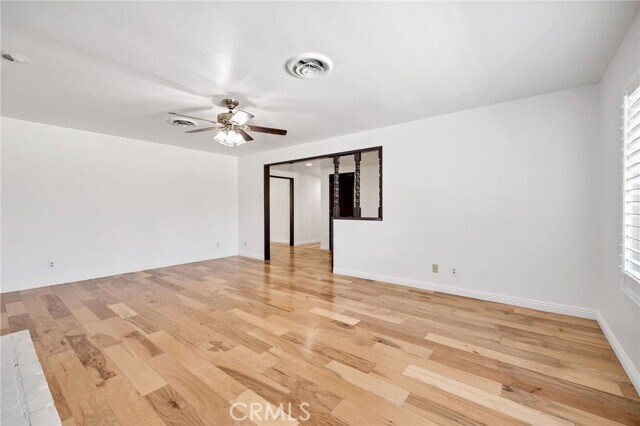 Building Photo - 41363 Plumrose St