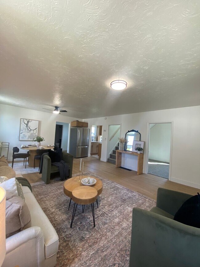 Building Photo - Totally remodeled 3-bedroom, 2-bath available now near Spokane Community College with large shop
