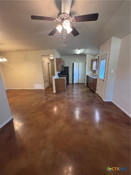 Building Photo - 1523 Aztec Trce