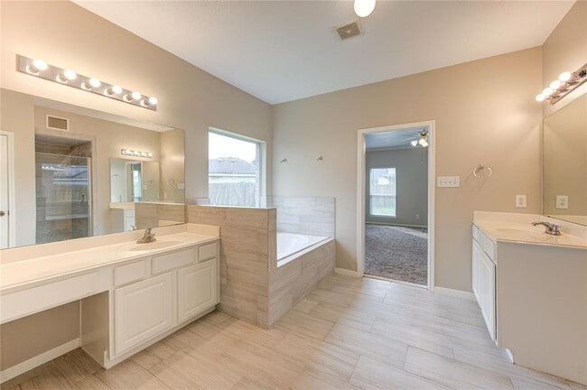 Building Photo - 22906 Kimberwicke Ct