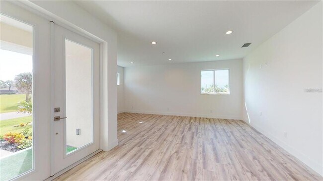 Building Photo - 17007 Ginger Ln