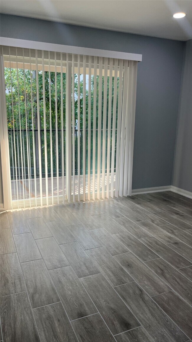 Building Photo - 12633 Memorial Dr