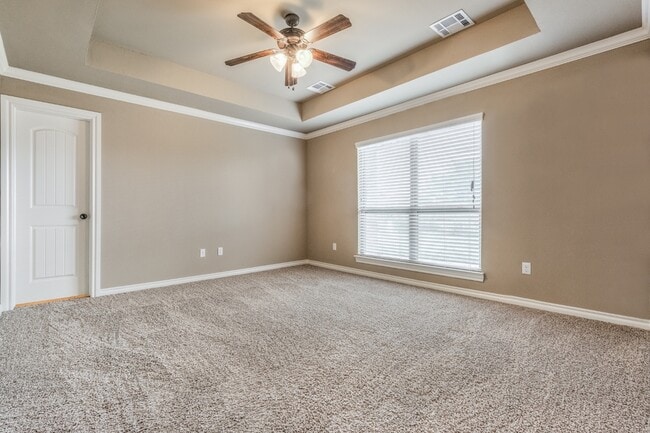 Building Photo - 15900 Cantera Creek Dr