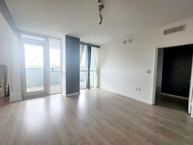 Building Photo - 244 Biscayne Blvd
