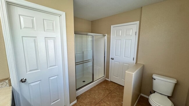 Building Photo - Welcome Home 2 master bedrooms