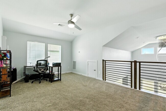 Building Photo - 14245 Lake Lodge Dr