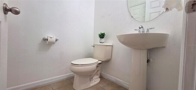 Building Photo - 9478 Silver Buttonwood St