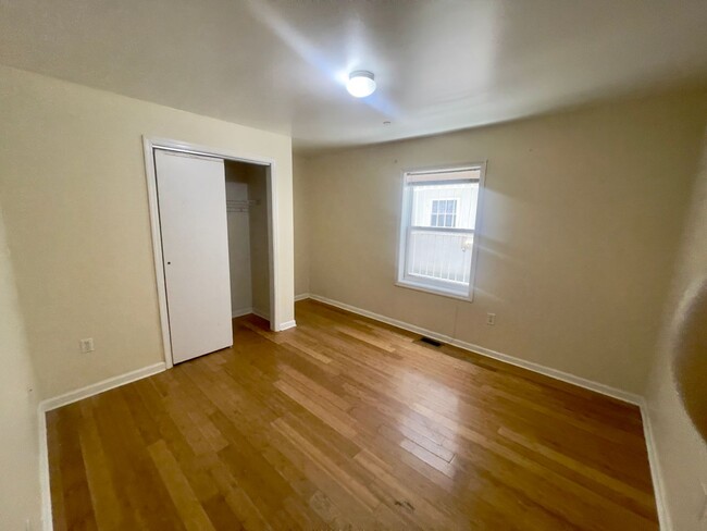 Building Photo - 1524 N 17th St