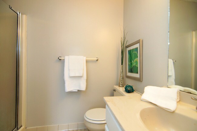 Building Photo - 1073 Paragon Ct