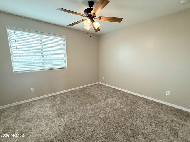 Building Photo - 5085 S 243rd Dr