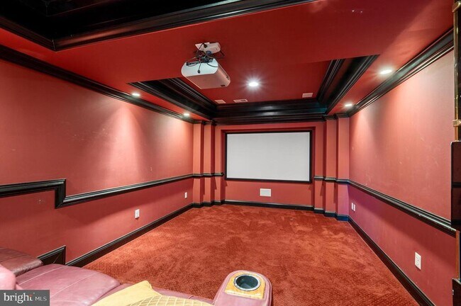 Building Photo - 604 Masters Dr