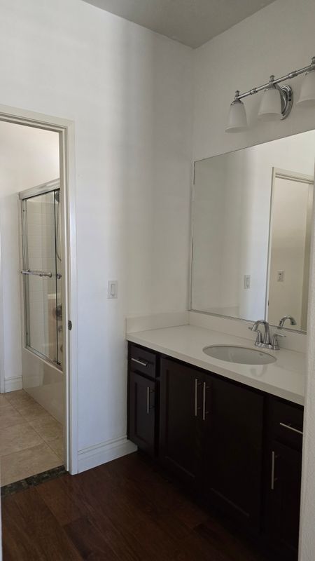 Building Photo - 5013 Clematis Ct