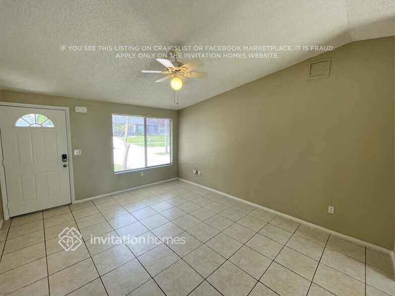 Building Photo - 1220 Piney Branch Cir