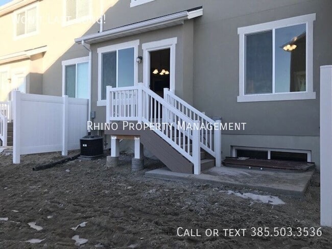Building Photo - 249 Eaglewood Dr
