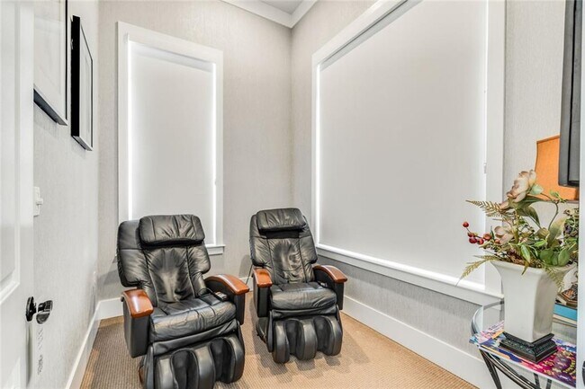 Building Photo - 200 River Vista Drive