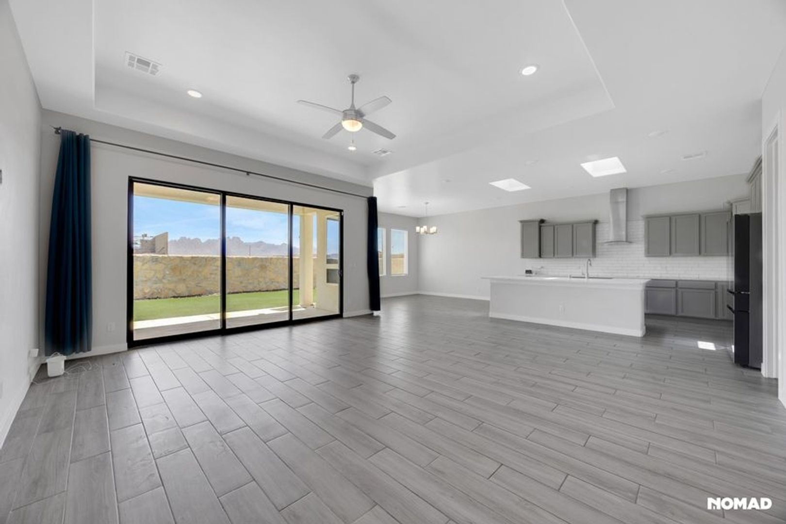Building Photo - 3802 Nightingale Ave