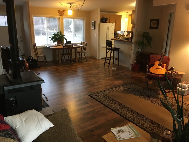 Open Concept - 3599 Cemetery Rd