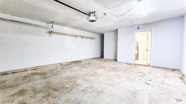 Building Photo - 3905 Windflower Ln