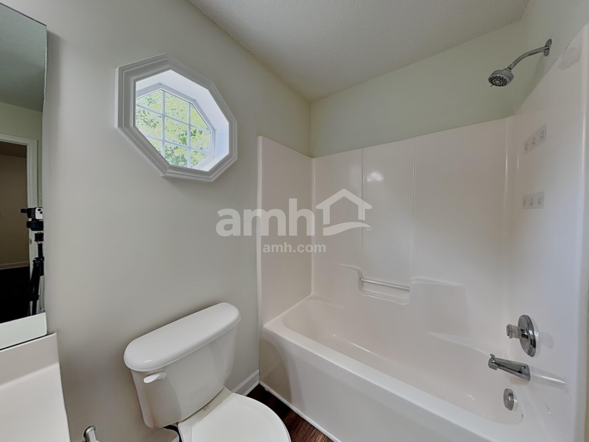 Building Photo - 1629 Hawkcrest Ln