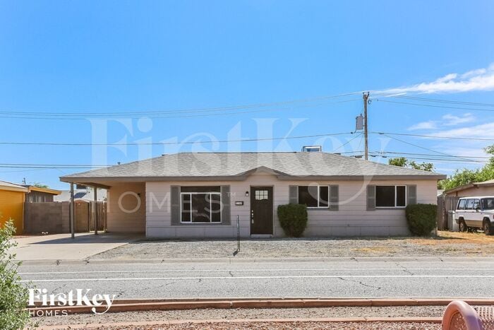 Primary Photo - 5748 N 31st Ave