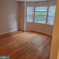 Building Photo - 1232 N Vernon St