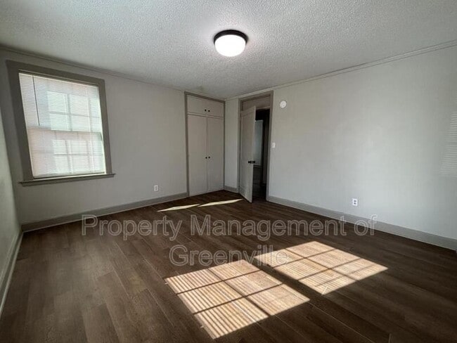 Building Photo - 504 Pickens St