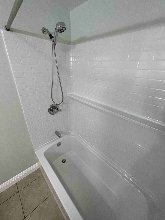 Building Photo - BEAUTIFULLY REMODELED GRANADA HILLS HOME!