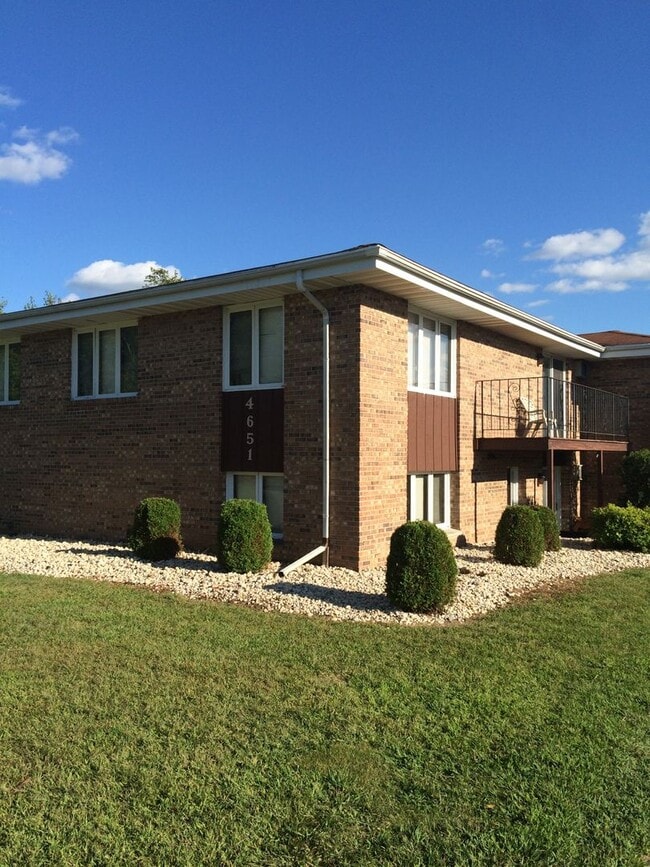 Building Photo - 4651 GOVERNORS DR