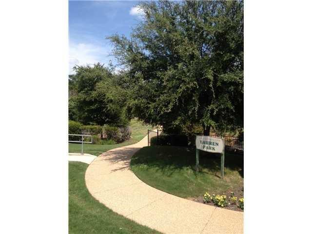 Building Photo - 2204 Voyageurs Ln