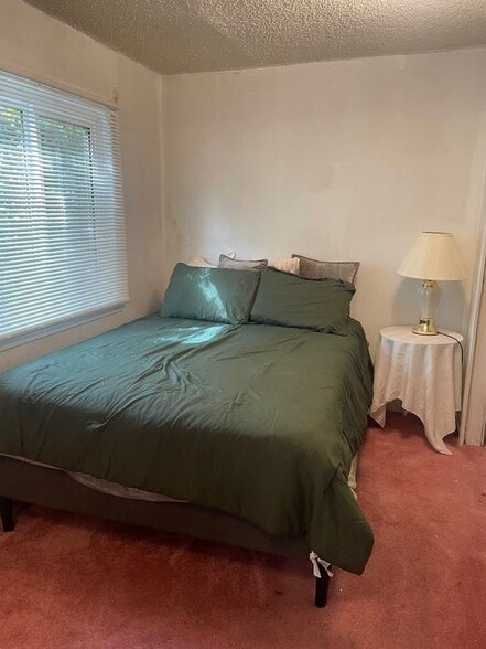 Building Photo - 13011 Paxton St