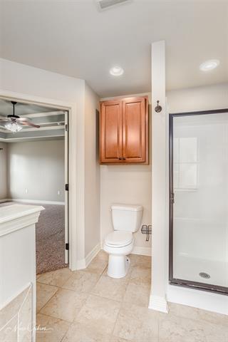 Building Photo - 2330 Tallgrass Cir