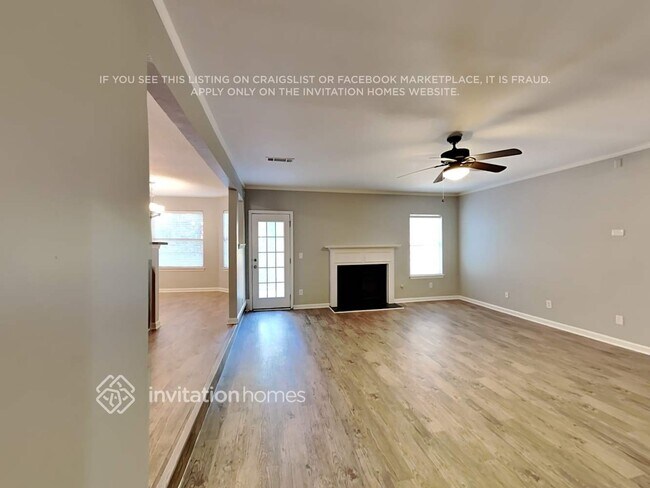 Building Photo - 6950 Foxmoor Way