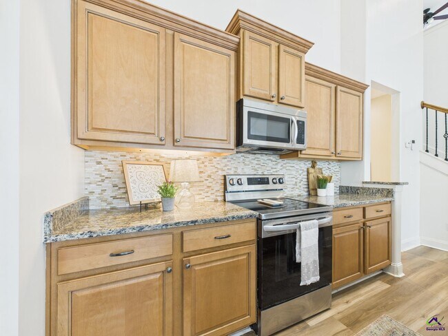 Building Photo - 205 Pebble Stone Pl