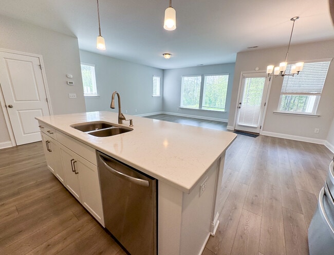 Building Photo - 3027 Dunnock Dr