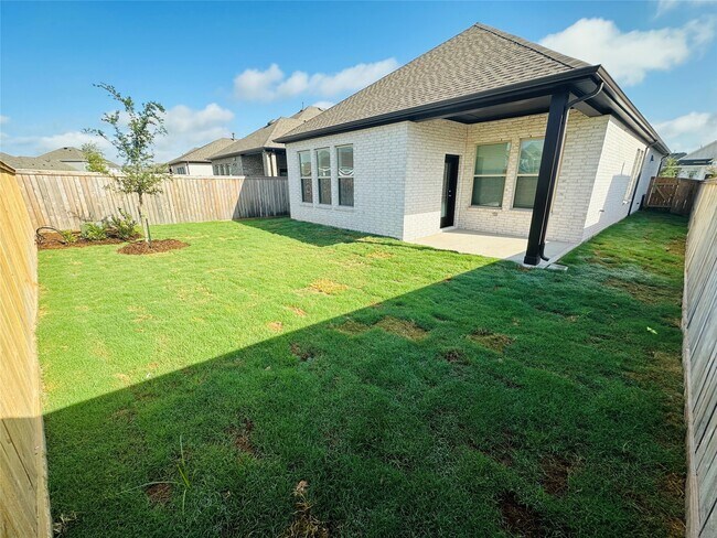 Building Photo - 18419 Palmetto Vw Dr