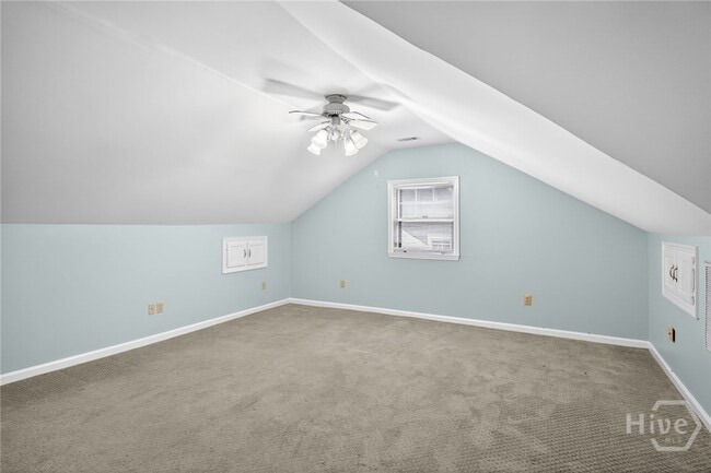 Building Photo - 417 E 49th St