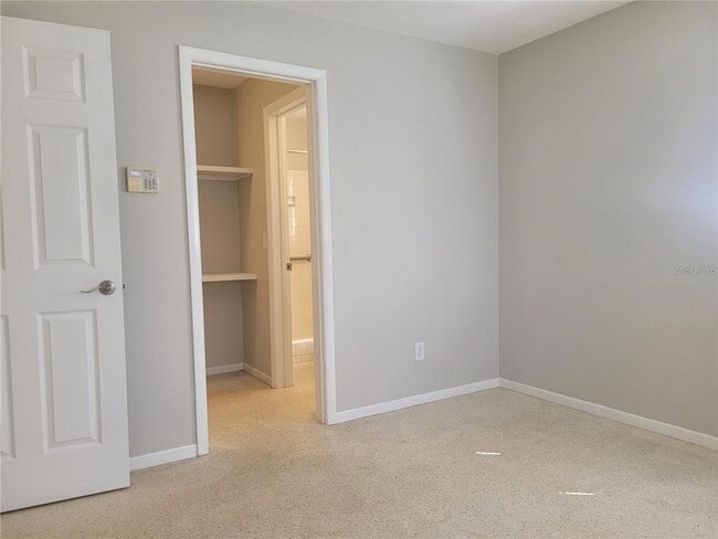 Building Photo - 13705 Jamaica Dr