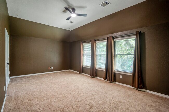 Building Photo - 11306 Longmire Creek Ct