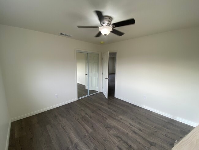 Fans in each room - 13834 Lyle St